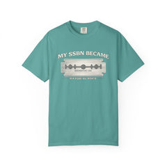 My SSBN Became Razor Blades Graphic Vintage Submarine Veteran Tee
