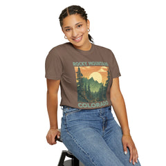 Rocky Mountains Colorado Graphic, Comfort Colors Soft Relaxed Fit Unisex Garment-Dyed T-shirt