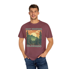 Rocky Mountains Colorado Graphic, Comfort Colors Soft Relaxed Fit Unisex Garment-Dyed T-shirt