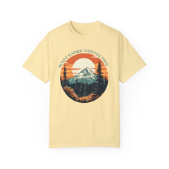 Mount Rainier National Park Graphic, Comfort Colors Soft Relaxed Fit Unisex Garment-Dyed T-shirt