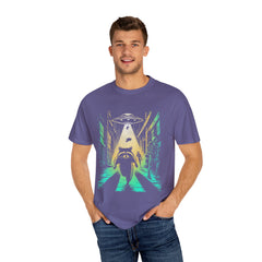Raccoon UFO Funny Comfort Colors Graphic T-Shirt