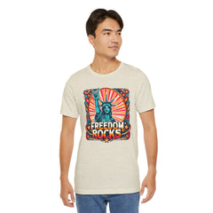 July 4th Statue Of Liberty Freedom - Graphic Unisex Short Sleeve Tee