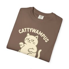 Cattywampus Expert T-Shirt | Funny Cat Tee, Gift for Cat Lovers, Cute Pet Shirt, Casual Wear, Unisex Apparel