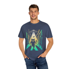 Raccoon UFO Funny Comfort Colors Graphic T-Shirt