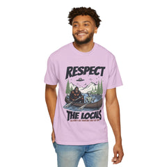 Bigfoot and Alien Outdoor Canoe Adventure - Respect The Locals T-Shirt