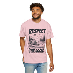 Bigfoot and Alien Outdoor Canoe Adventure - Respect The Locals T-Shirt