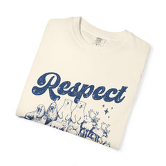 Polar bears, walrus, Arctic fox, reindeer (caribou), seals, beluga whales, narwhal Respect the Locals T-Shirt