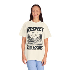 Bigfoot and Alien Outdoor Canoe Adventure - Respect The Locals T-Shirt