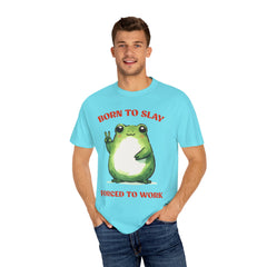 Vintage Style Frog , Born to slay -  Stylish Unisex T Shirt