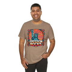 July 4th Statue Of Liberty Freedom - Graphic Unisex Short Sleeve Tee