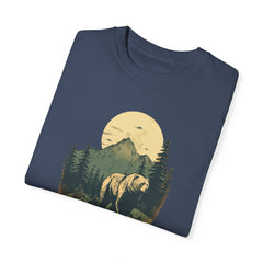 Yosemite National Park Graphic, Comfort Colors Soft Relaxed Fit Unisex Garment-Dyed T-shirt