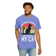 Workout & Cat Lover Unisex T-Shirt - I Just Want to Workout and Hang with My Cat