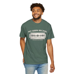 My SSBN Became Razor Blades Graphic Vintage Submarine Veteran Tee