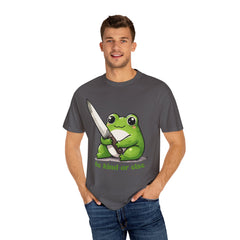 Retro Frog Graphic Shirt, 90s Cute Frog Tee, Nature Shirt, Knife wielding Frog Tee, Frog Lovers, Vintage Relaxed Fit T-shirt, gift for her