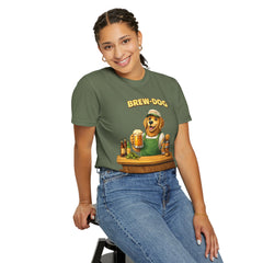Golden Retriever Brewer Beer T-Shirt — Cute Brew-Dog Graphic Tee